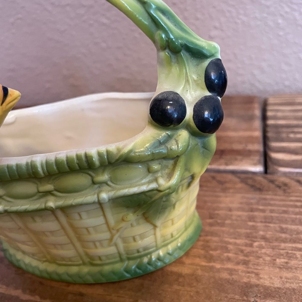 Vintage Cardinal Pottery Vase Stamped Germany - Picture 5 of 13